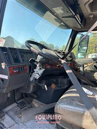 2003 VOLVO TRUCK VNL