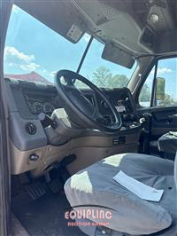 2013 Freightliner Cascadia