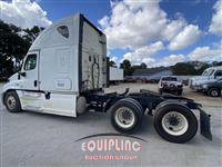 2014 Freightliner CASCADIA 6X4 T/A SLEEPER TRUCK