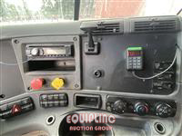 2014 Freightliner CASCADIA 6X4 T/A SLEEPER TRUCK