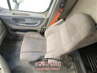 2014 Freightliner CASCADIA 6X4 T/A SLEEPER TRUCK