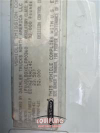 2014 Freightliner CASCADIA 6X4 T/A SLEEPER TRUCK