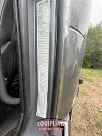 2020 Volvo VNL64T860