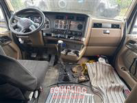 2015 Kenworth T680