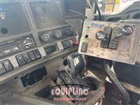 2017 Kenworth T880