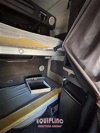 2018 Volvo VNL64T780