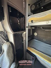 2018 Volvo VNL64T780