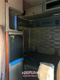 2010 Freightliner CASCADIA