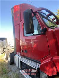 2017 Volvo VNL