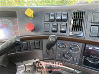 2017 Volvo VNL