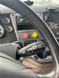 2016 Freightliner CASCADIA
