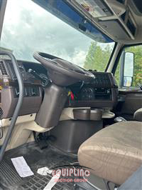 2016 VOLVO TRUCK VNL
