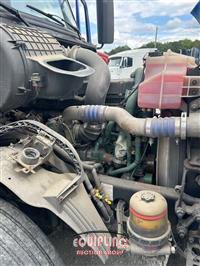 2016 VOLVO TRUCK VNL