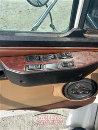 1998 Freightliner FL50
