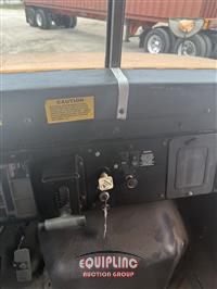 2000 International 3800
