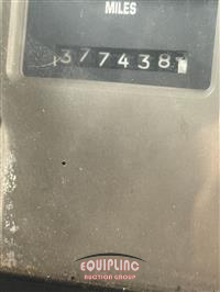 2000 International 3800