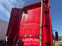 2010 International LF627
