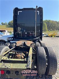 2015 Kenworth T680 SLEEPER TRUCK