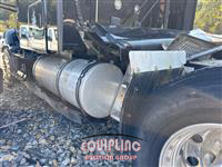 2015 Kenworth T680 SLEEPER TRUCK