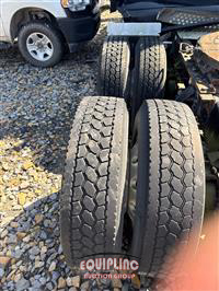 2015 Kenworth T680 SLEEPER TRUCK