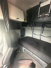 2022 Freightliner CASCADIA