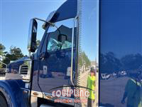 2019 Freightliner CD122064 DT