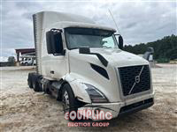 2019 VOLVO TRUCK VNR