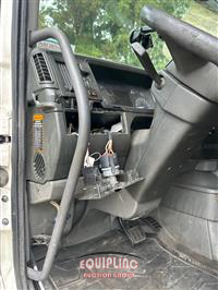 2019 VOLVO TRUCK VNR