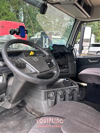 2019 VOLVO TRUCK VNR