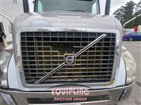 2005 VOLVO TRUCK VNL