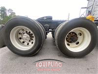 2005 VOLVO TRUCK VNL