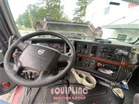 2005 VOLVO TRUCK VNL