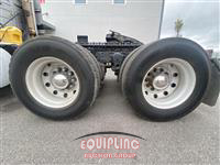 2005 VOLVO TRUCK VNL