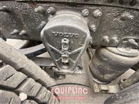 2005 VOLVO TRUCK VNL