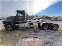 2001 Mack CH613