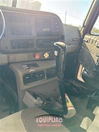2001 Mack CX (Vision)