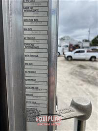 2012 Kenworth T8 Series