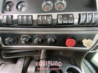 2012 Kenworth T8 Series