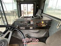 2006 Mack MR