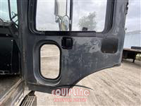 2006 Mack MR