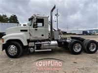 2012 Mack CHU (Pinnacle)