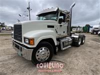 2012 Mack CHU (Pinnacle)
