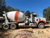 2004 Freightliner FLD112