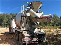 2004 Freightliner FLD112