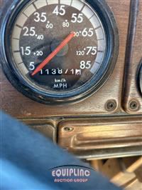 2004 Freightliner FLD112