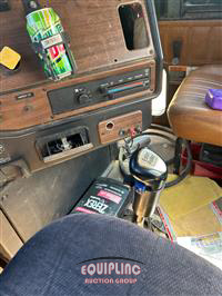 2004 Freightliner FLD112