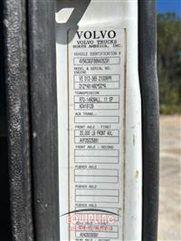 2006 VOLVO TRUCK VHD