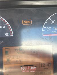 2006 VOLVO TRUCK VHD