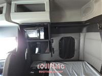 2020 Freightliner CA126
