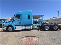 2020 Freightliner CA126